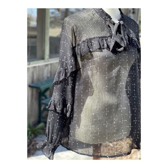 Cream Sheer Blouse Long Statement Sleeve Keyhole Bow Tiered Ruffle Neck Sz 38 - Picture 3 of 11